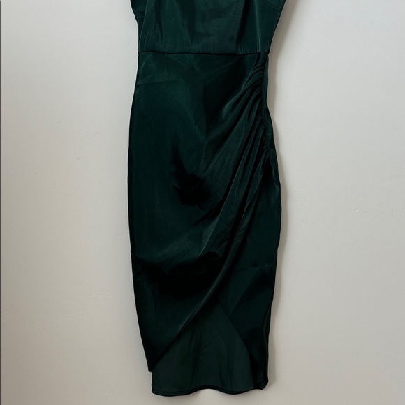 Lovers and Friends Nolita Midi Dress in‎ Emerald Size: S Midi